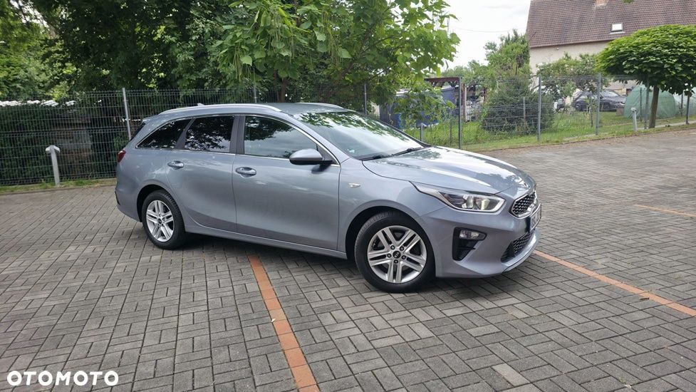 Kia Ceed 1.6 CRDi SCR L Business Line Plus DCT - 3