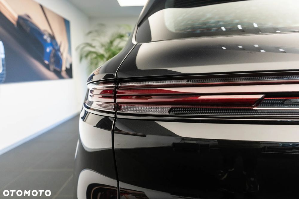 Porsche Cayenne E-Hybrid PHEV - 35