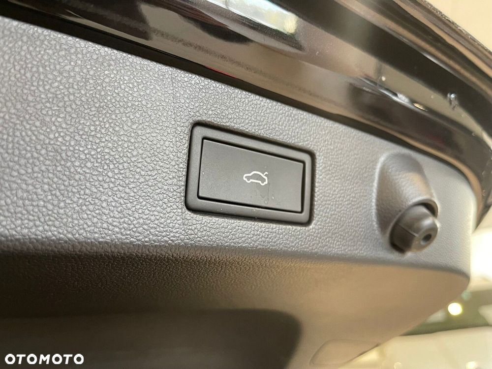 Volkswagen Arteon 2.0 TSI R-Line DSG - 35