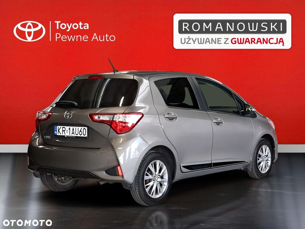 Toyota Yaris - 10