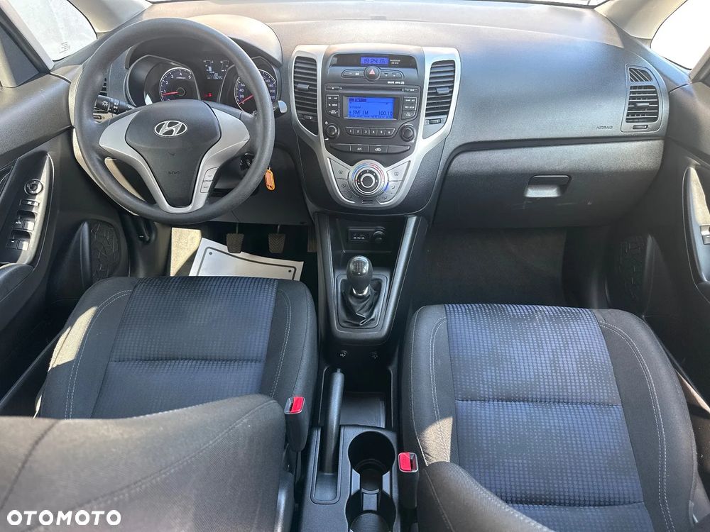Hyundai ix20 1.4 blue Comfort - 23