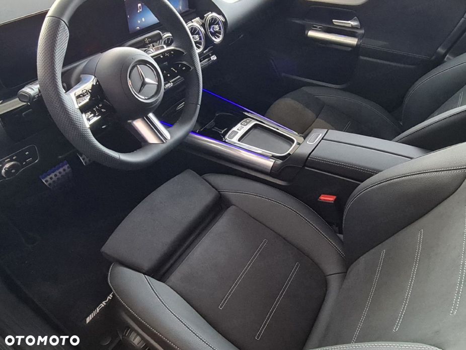 Mercedes-Benz GLA 220 mHEV 4-Matic AMG Line 8G-DCT - 7