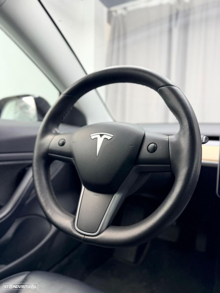 Tesla Model 3 Long-Range Dual Motor AWD - 20