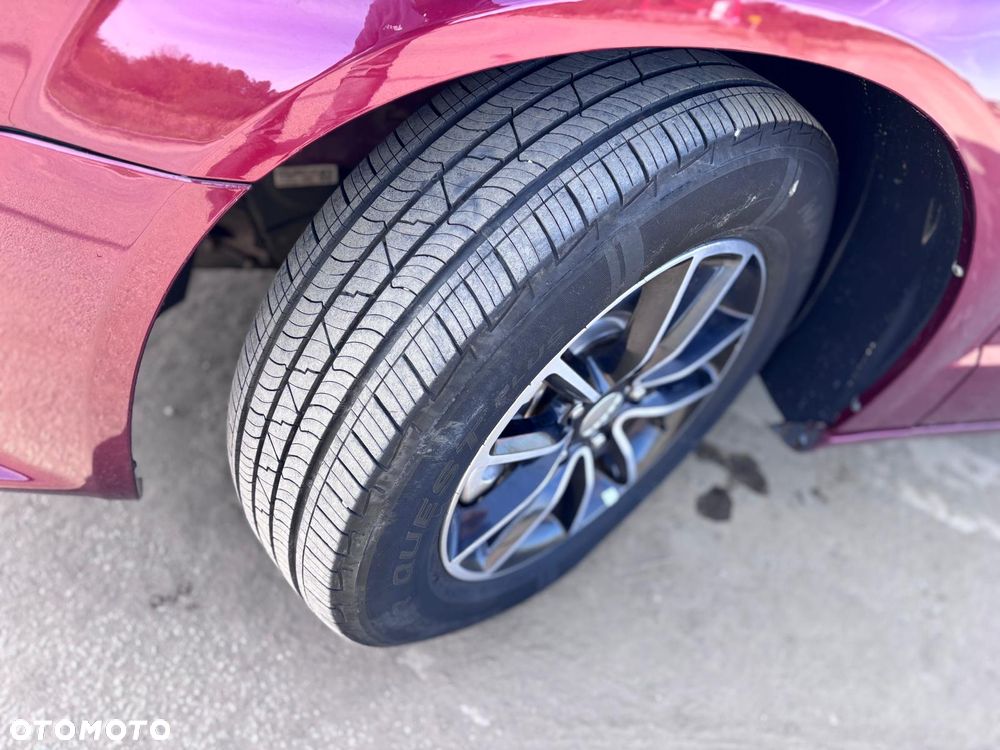 Dodge Grand Caravan 3.6 R/T - 32