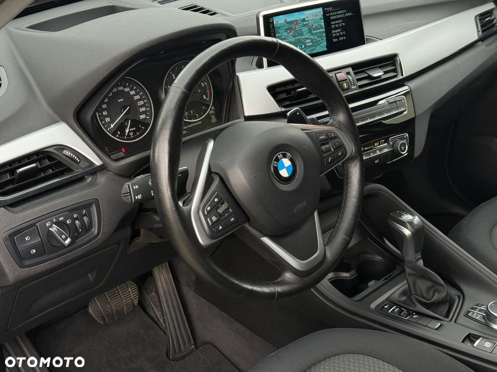 BMW X1 sDrive18d Advantage sport - 15