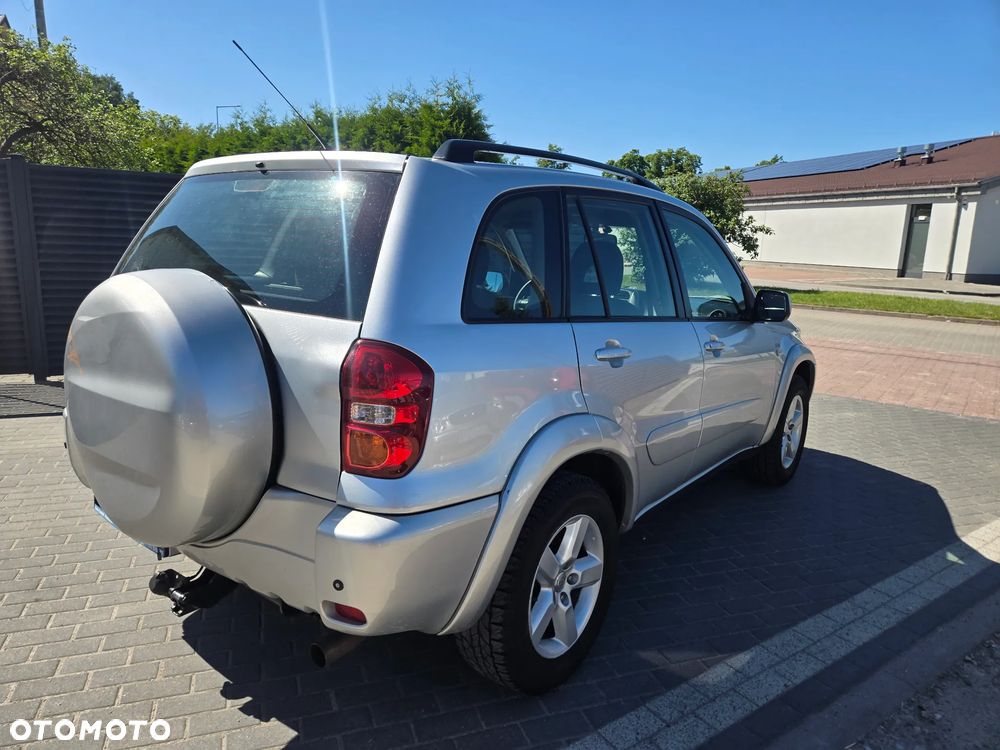 Toyota RAV4 2.0 VVT-i Prestige - 8