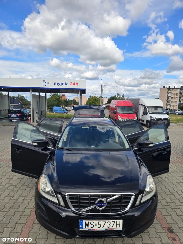 Volvo XC 60 D3 Momentum - 14