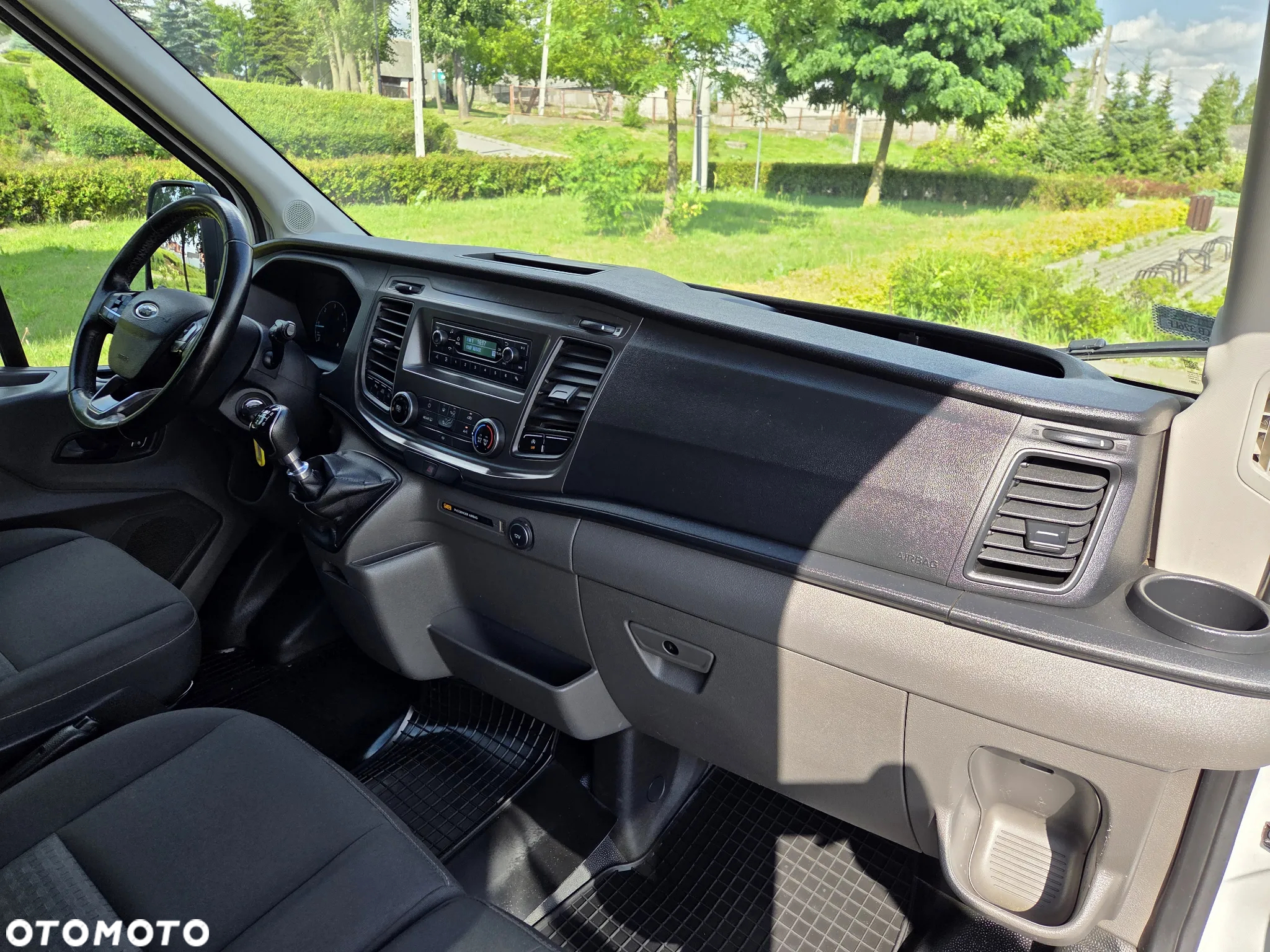 Ford Transit - 28
