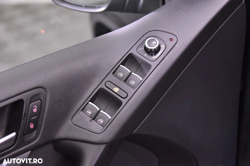 Volkswagen Tiguan 2.0 TDI 4Motion Sport & Style - 17