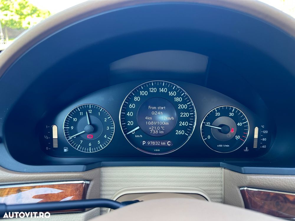 Mercedes-Benz E 220 CDI Automatik Elegance DPF - 24