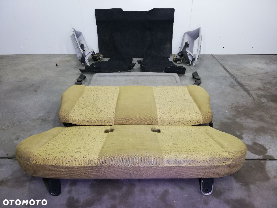 Fotele Fiat Panda II Kanapa Półka wykładzina boczki komplet - 1