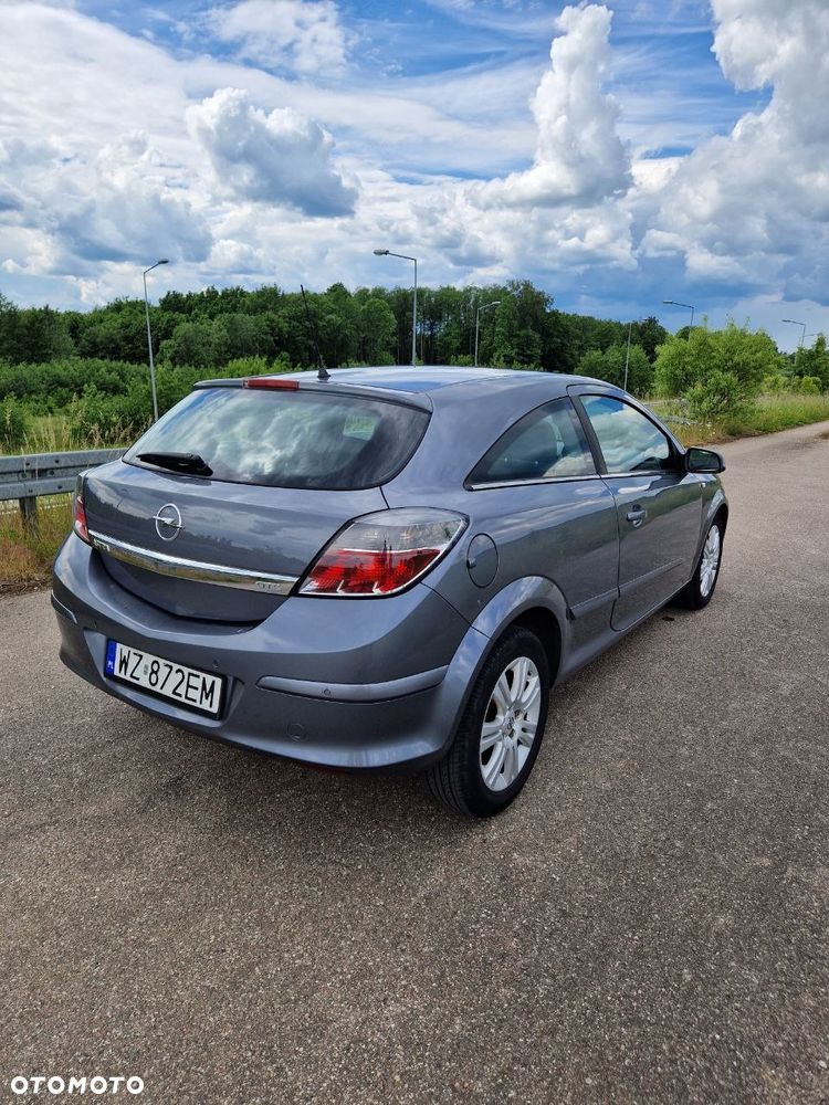 Opel Astra 1.9 CDTI Sport - 4