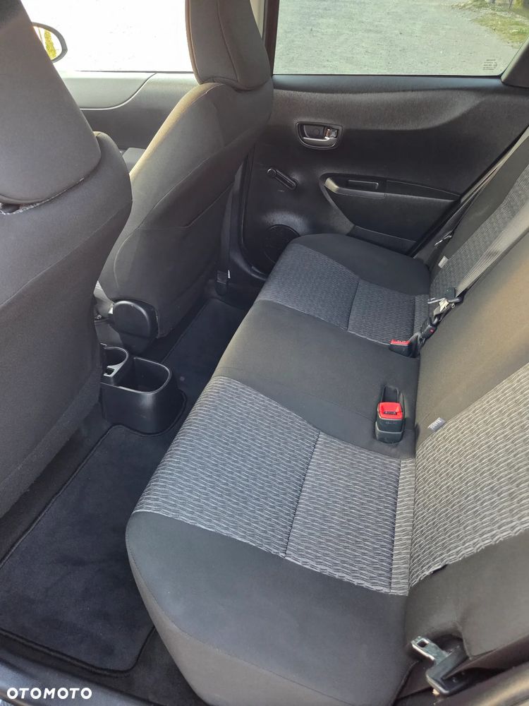 Toyota Yaris 1.0 VVT-i Style - 31