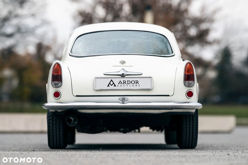 Alfa Romeo Giulietta - 7