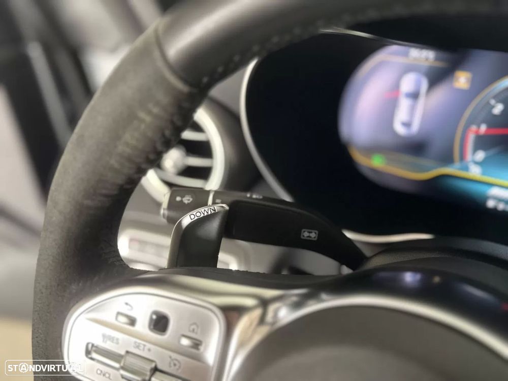 Mercedes-Benz C 63 AMG S - 40