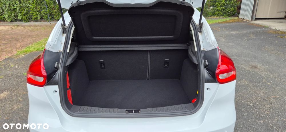 Ford Focus 1.5 EcoBoost SYNC Edition ASS - 16