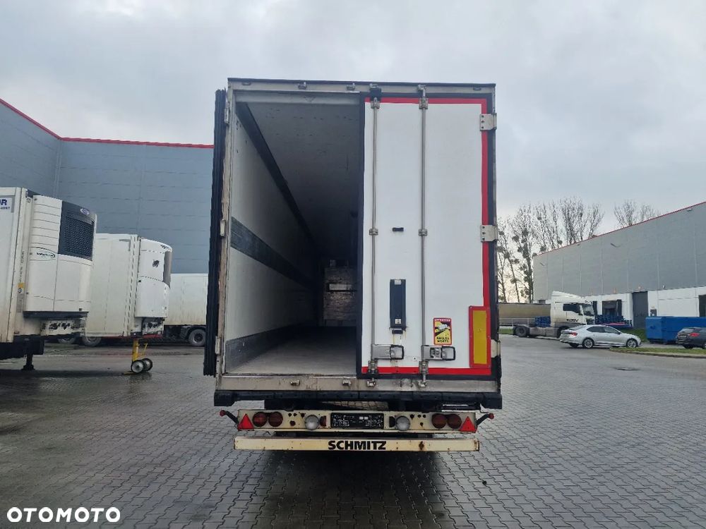 Schmitz Cargobull SKO 24 - 5