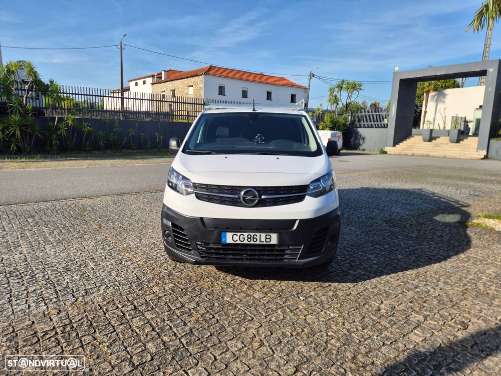 Opel Vivarro-E - 4