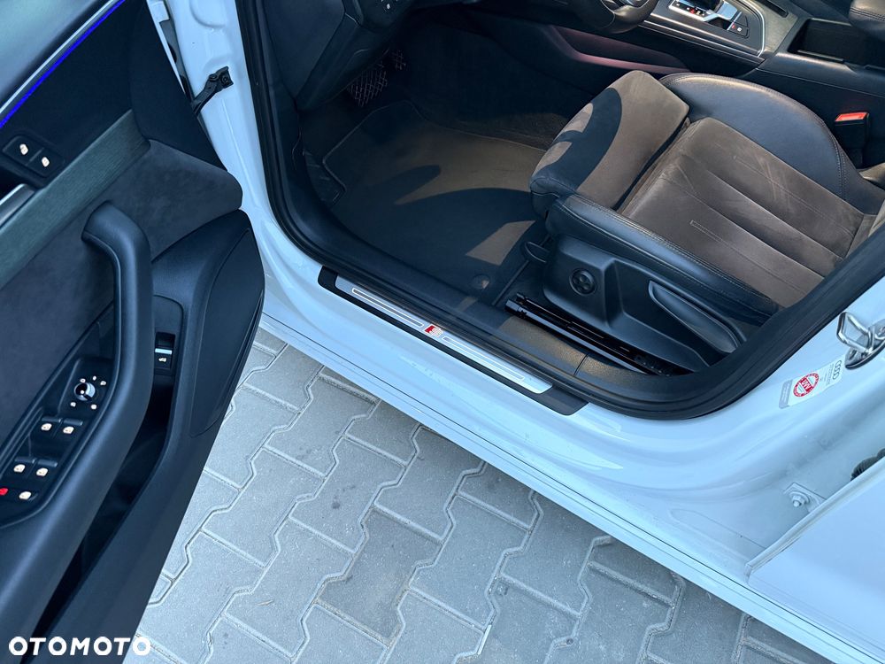 Audi A4 Avant - 22