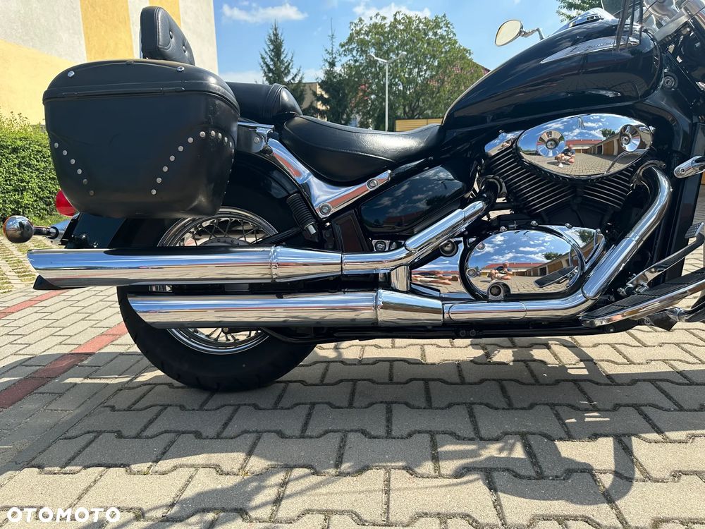 Suzuki Intruder - 8