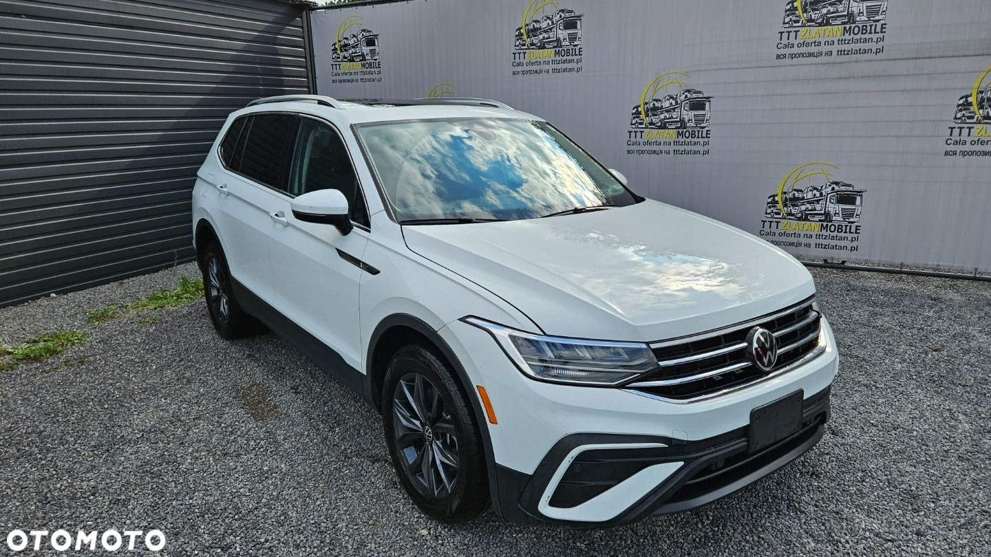 Volkswagen Tiguan - 11