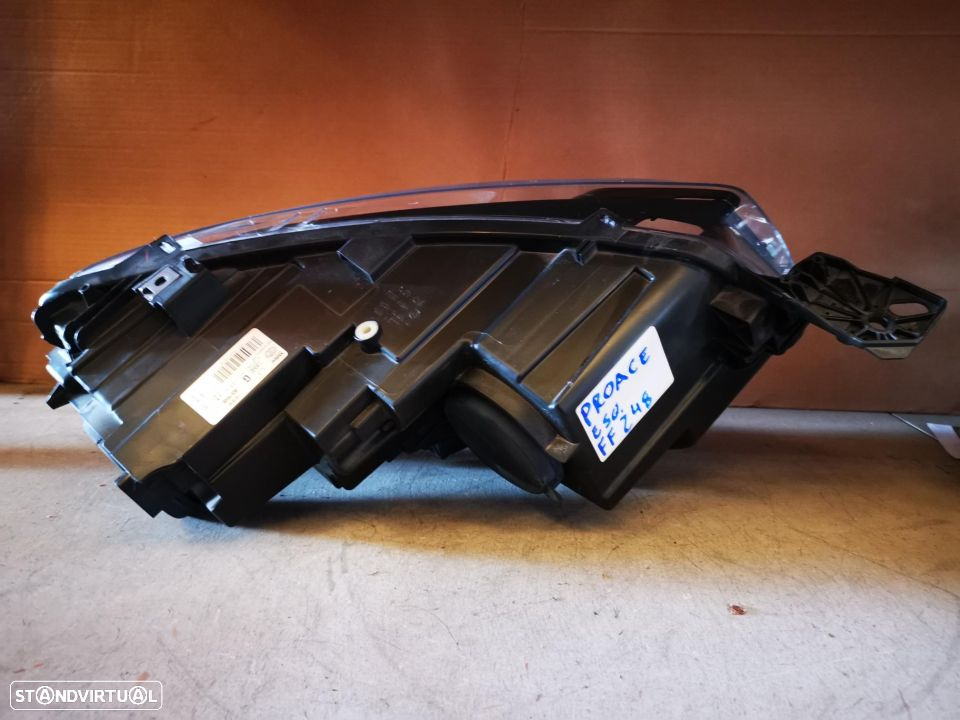 TOYOTA PROACE CITY FAROL ESQUERDO - FF248 - 6