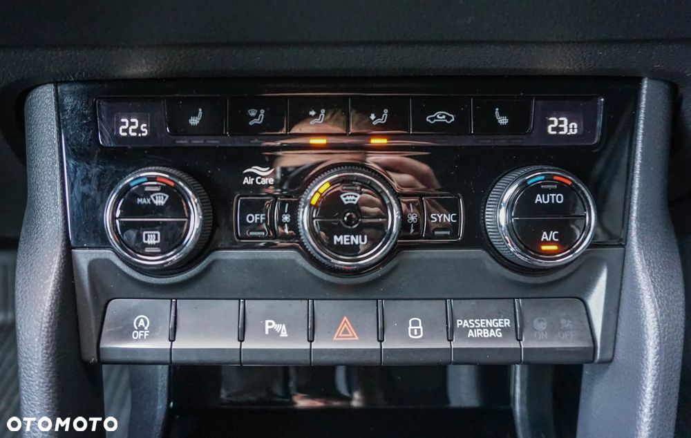 Skoda Karoq 2.0 TSI 4x4 Sportline DSG - 24