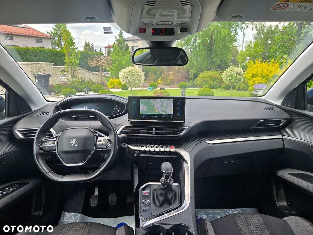 Peugeot 3008 PureTech 130 Stop & Start GPF Active - 21