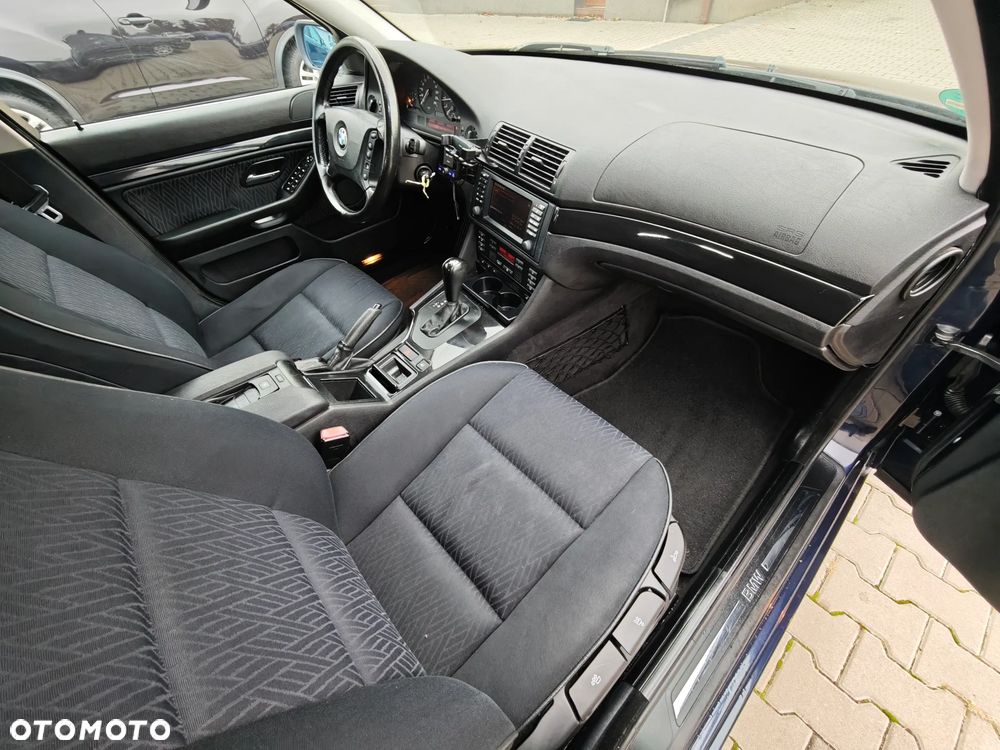 BMW Seria 5 - 13
