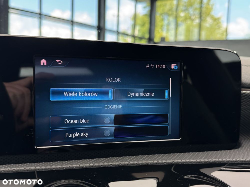 Mercedes-Benz CLA 180 7G-DCT - 32