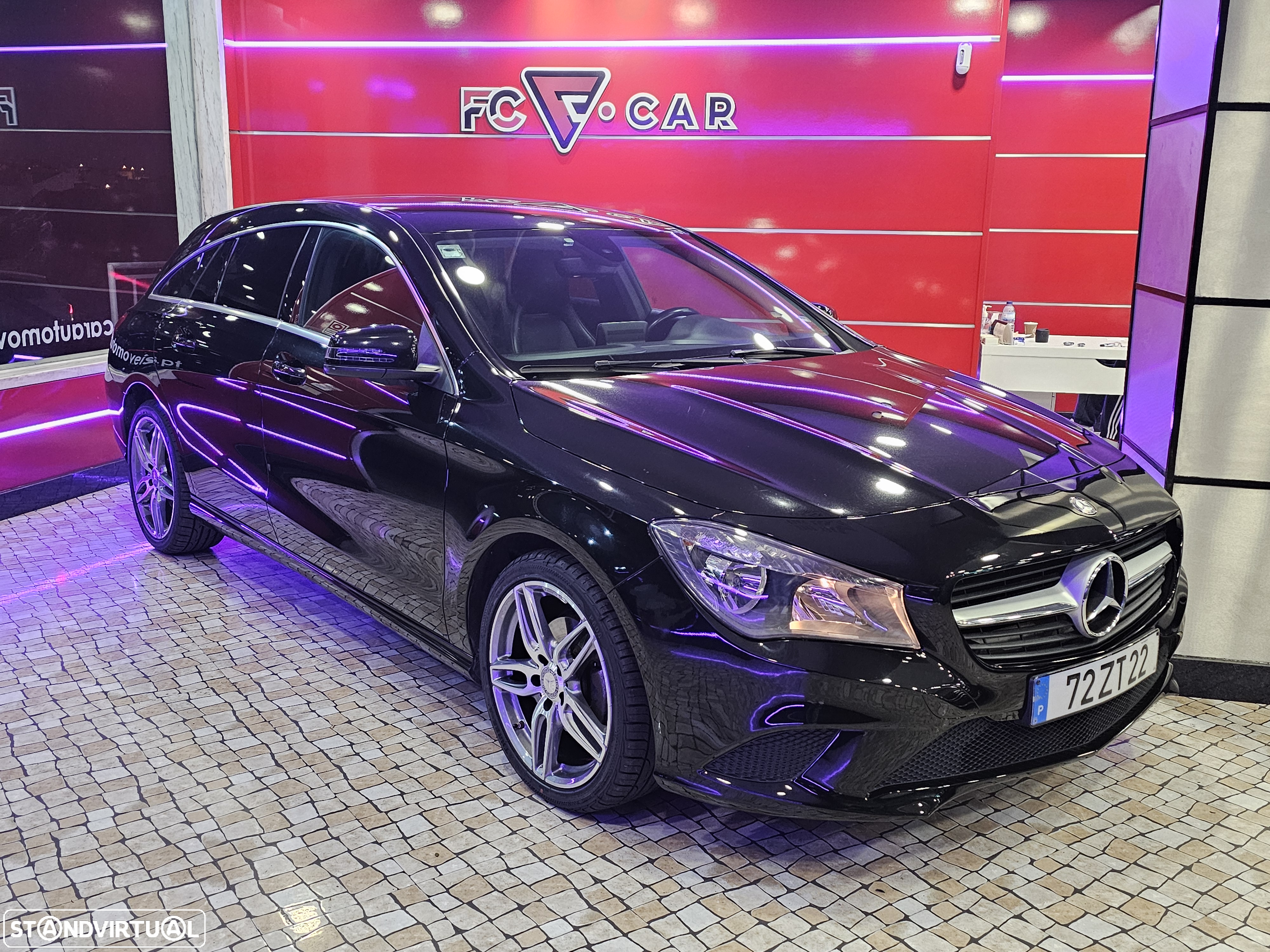 Mercedes-Benz CLA 180 d Shooting Brake Urban - 3