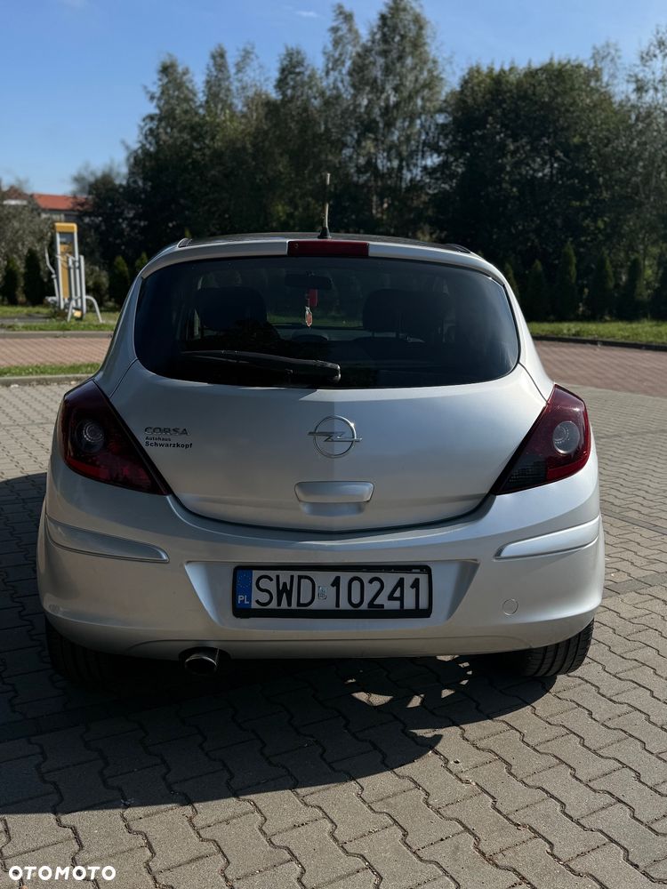 Opel Corsa - 3