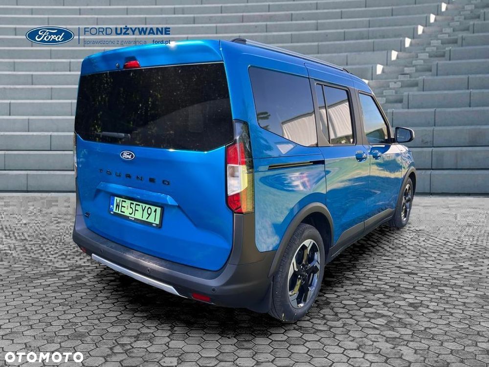 Ford E-Tourneo Courier 43kWh Active - 5