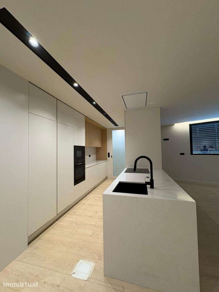 Apartamento T3 no centro de Gondomar - Grande imagem: 5/23