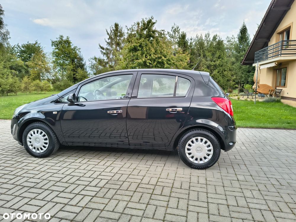 Opel Corsa 1.2 16V Cosmo - 14