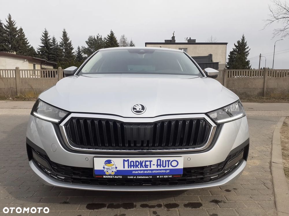 Skoda Octavia 1.5 TSI ACT Ambition - 9