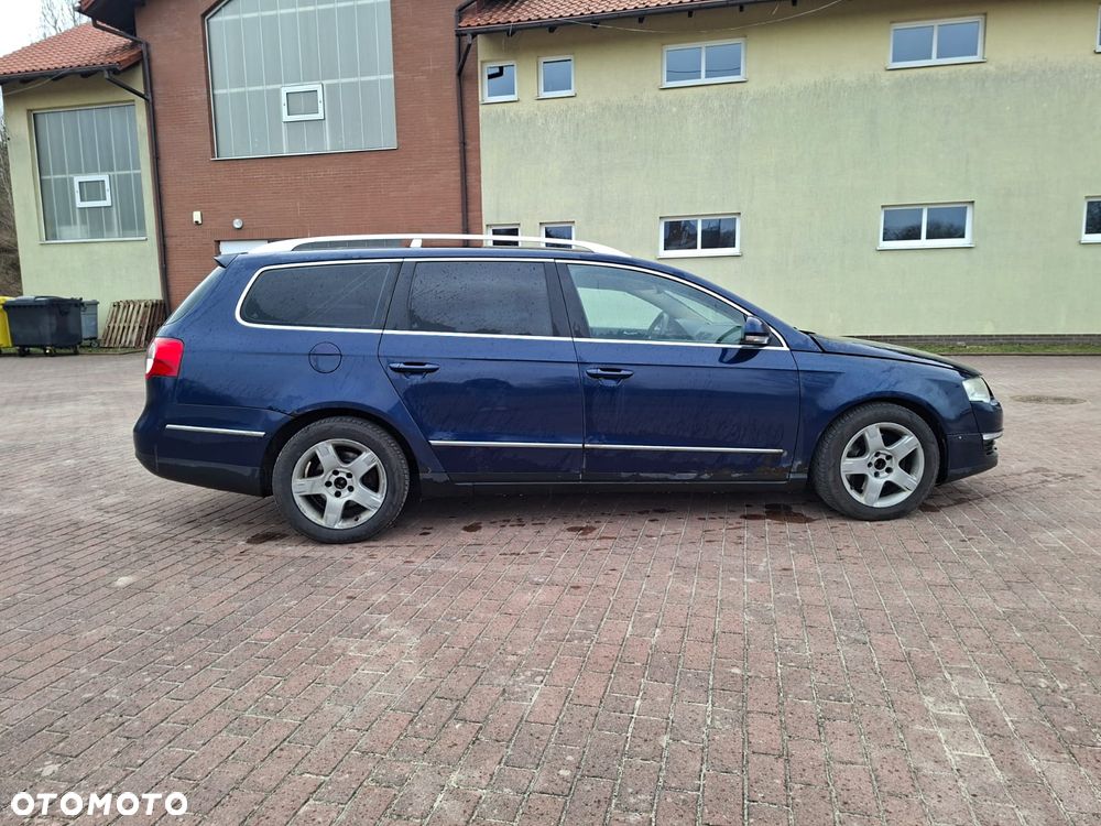 Volkswagen Passat 2.0 TDI Sportline - 2