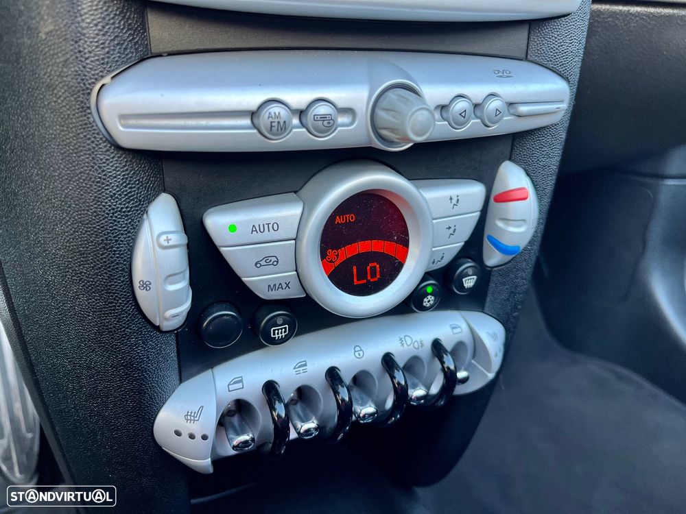MINI Cabrio Cooper S - 37