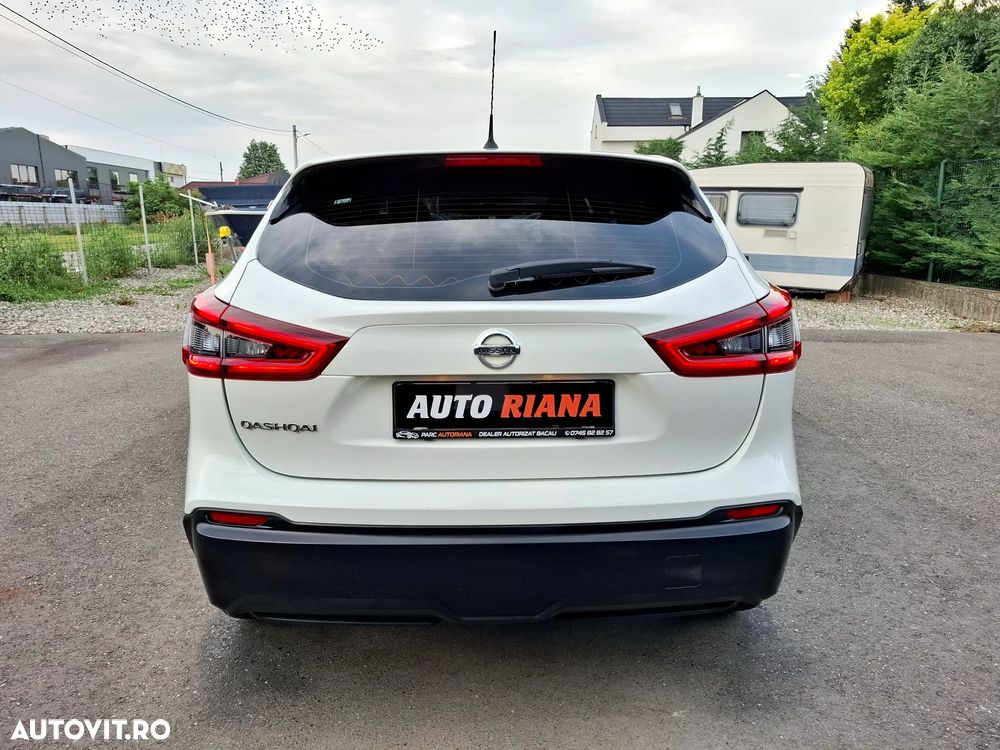 Nissan Qashqai - 10