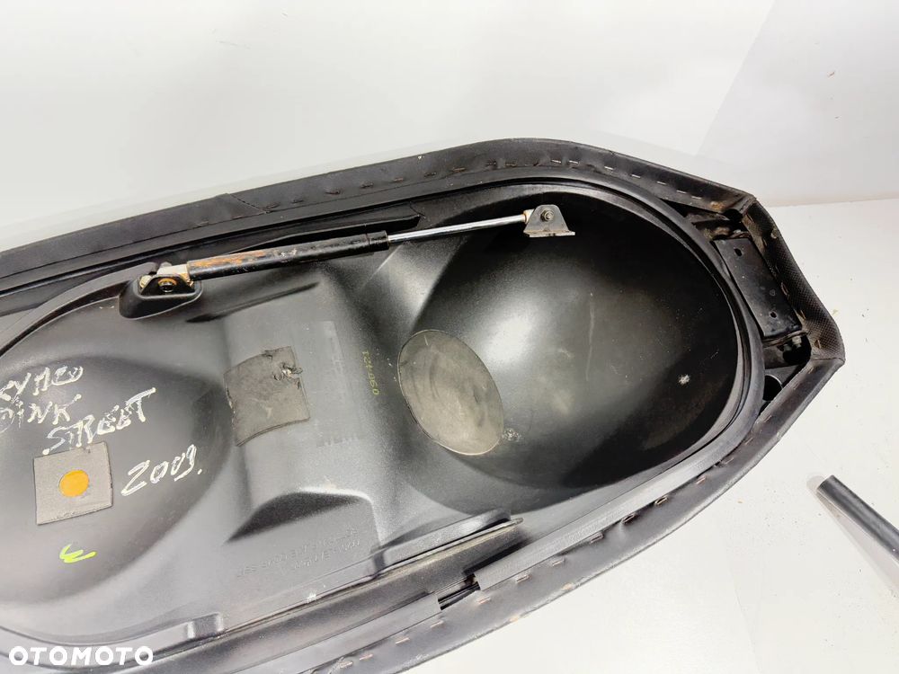 Siedzenie fotel  Kymco Dink Street 125 DownTown - 10