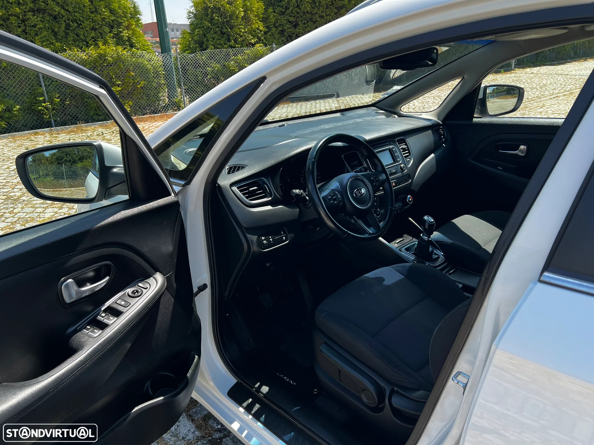 Kia Carens 1.7 CRDi ISG TX - 54