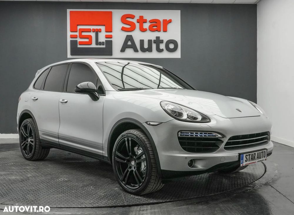 Porsche Cayenne 3.0 L V6 - 4
