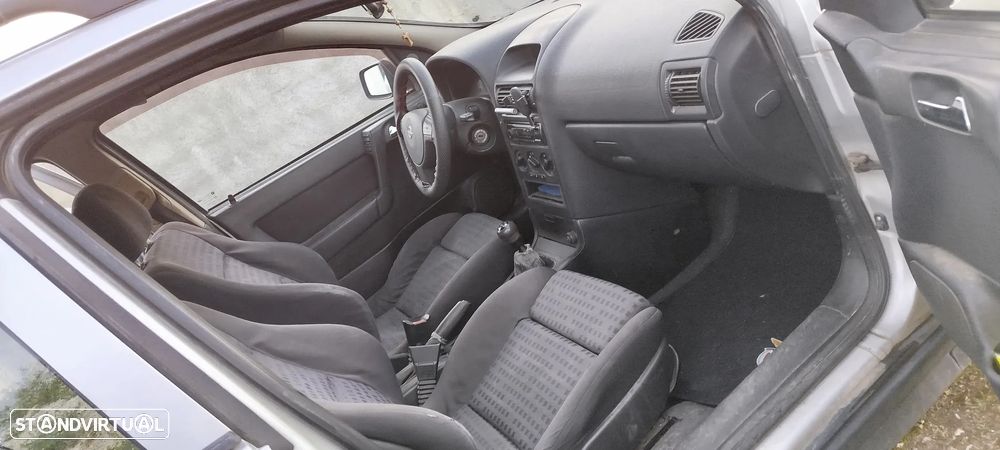 Opel Astra Caravan 1.4i 16V - 5