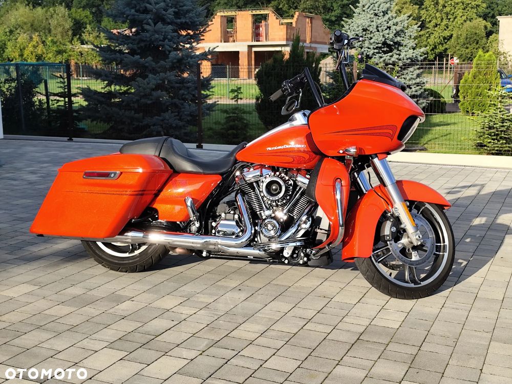 Harley-Davidson Touring Road Glide - 3