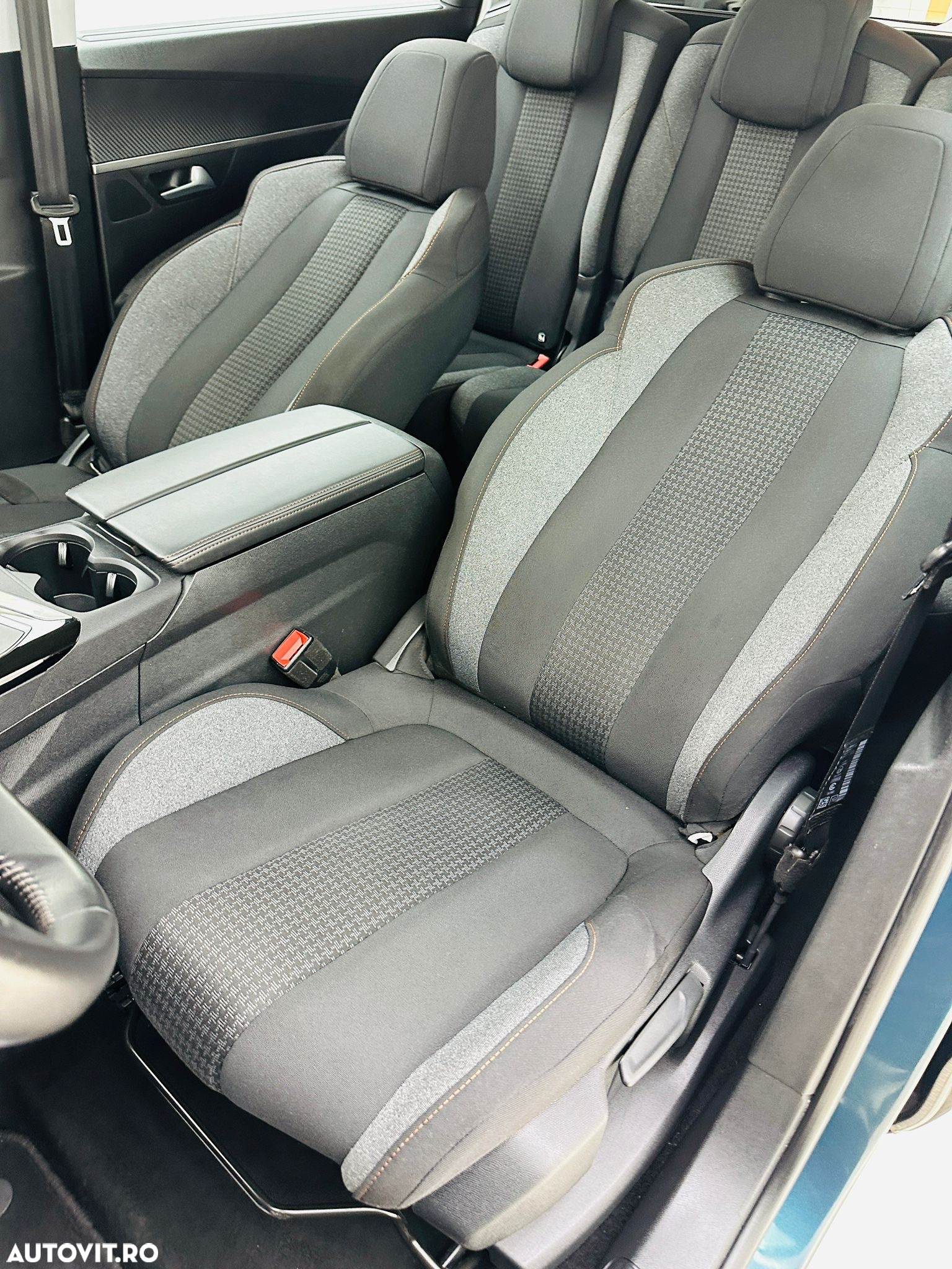 Peugeot 5008 - 22