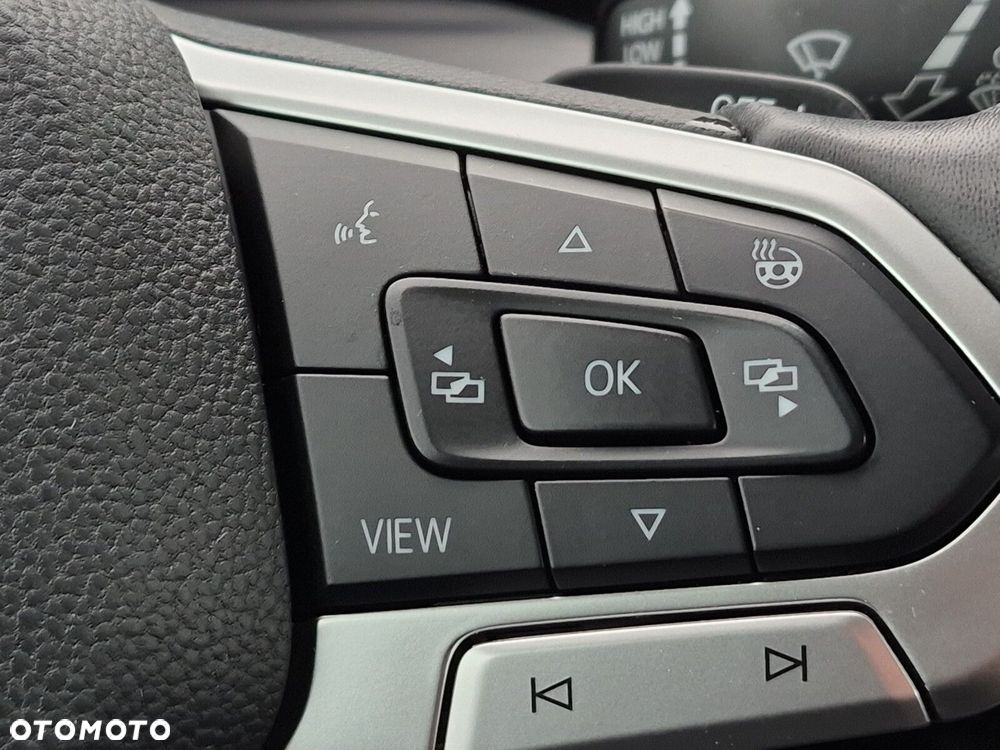 Volkswagen Golf Variant 2.0 TDI Style DSG - 25