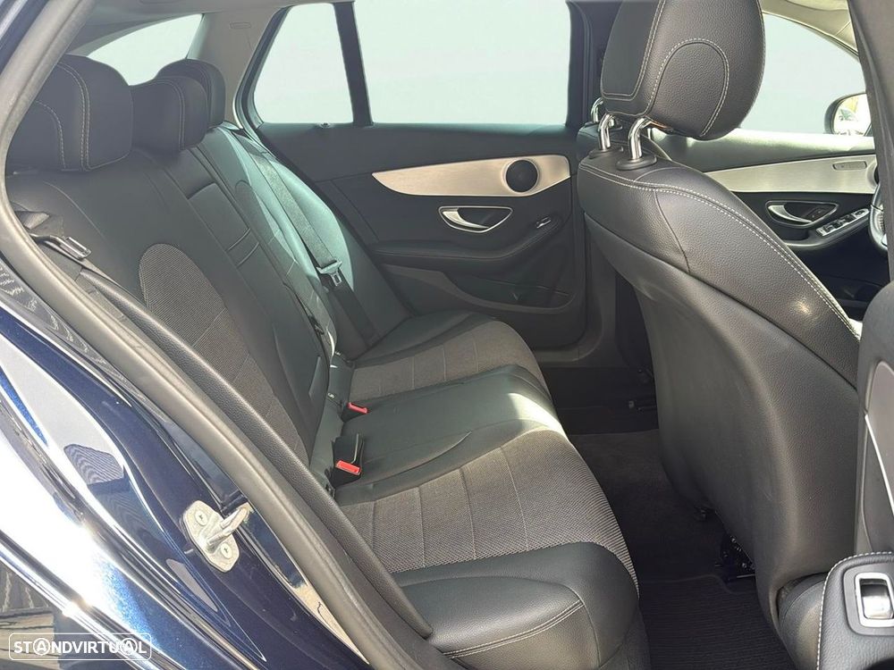 Mercedes-Benz C 200 - 19