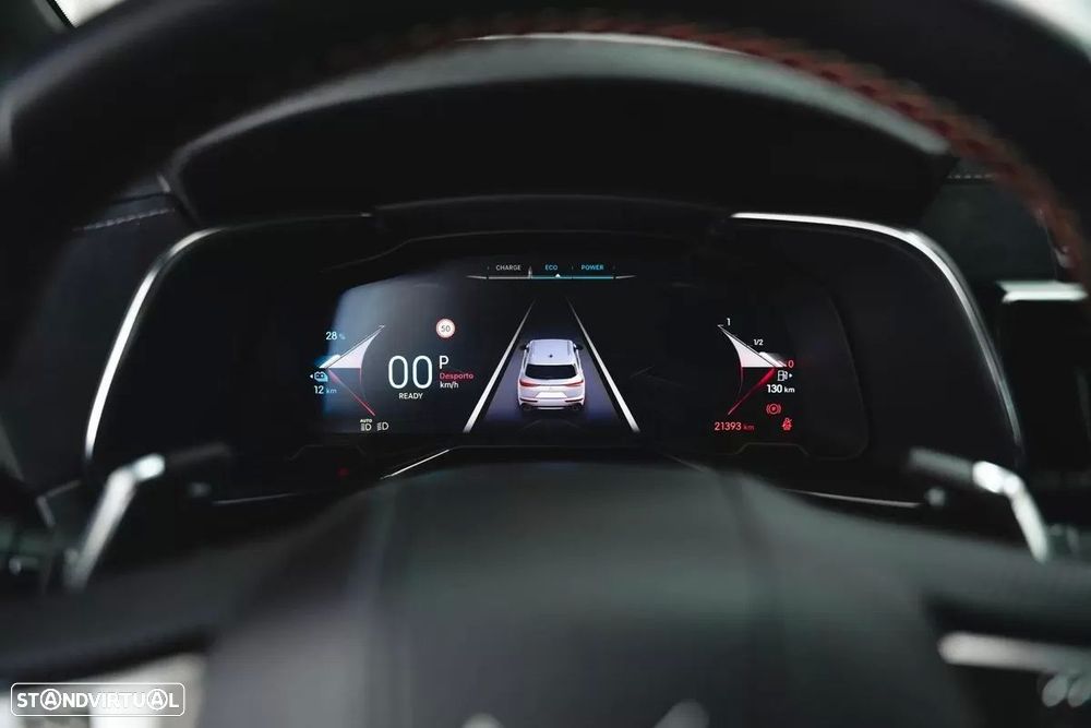 DS DS7 Crossback E-Tense Performance Line EAT8 - 32