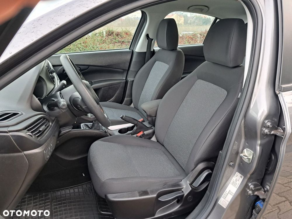Fiat Tipo 1.0 T3 - 17