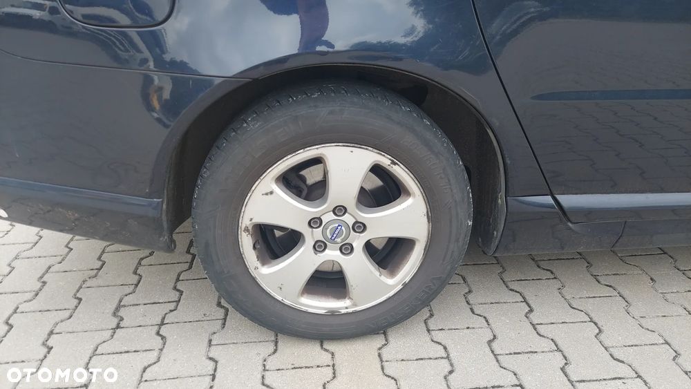 Volvo V70 2.0 Momentum - 13